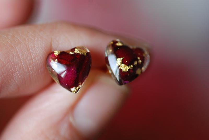 red rose and gold valentines earrings, perfect git for woman
