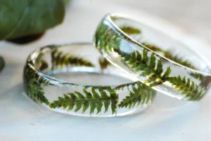Botanical resin ring with real preserved fern leaf handcrafted by Alpaca Blue