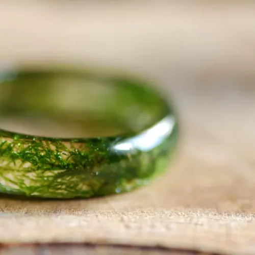 Real green moss ring