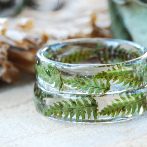 Real green fern ring