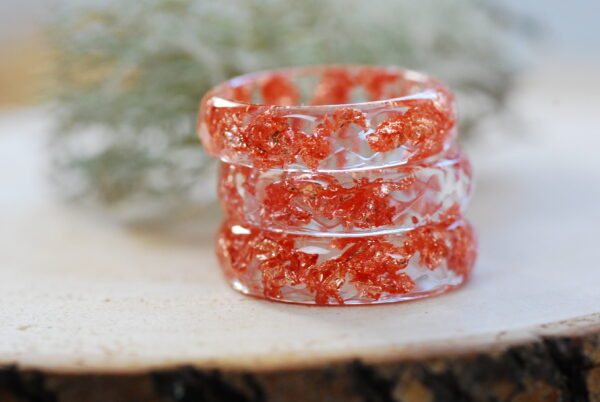 faceted copper flakes resin rings