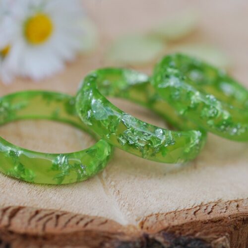 crystal lime green resin rings