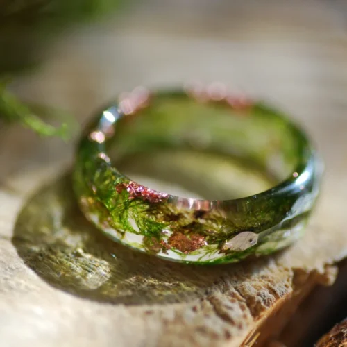green moss ring