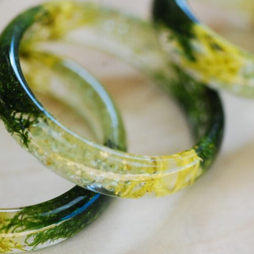 green woodland moss and peridot ring