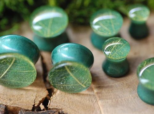 fantastic looking glass green leaf effect ear plugs