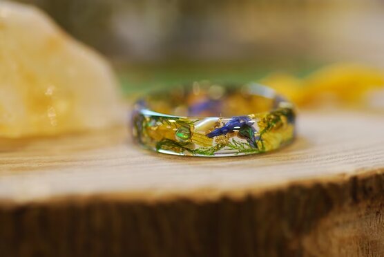 colorfull floral spring time resin ring