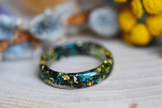 glimmering chrysocolla jade and moss ring