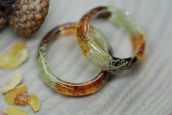 baltic amber and lichen confidence rings