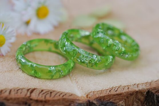 crystal lime green resin rings
