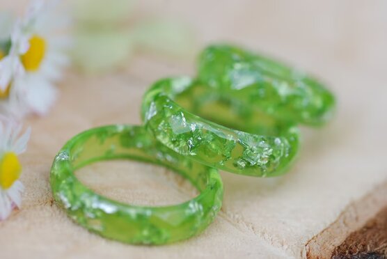 three vivid green rings
