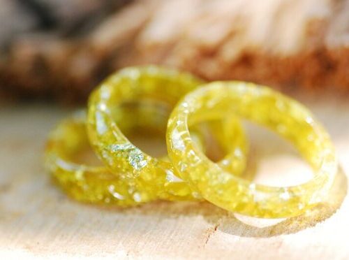 minimalis lemon resin rings