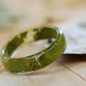 green oak leaf ring
