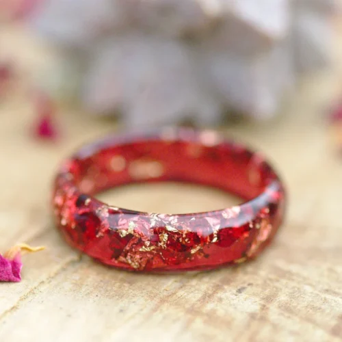 minimalist crystal red and gold flakes ring
