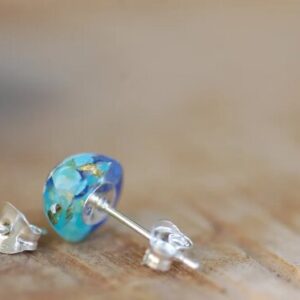 Turquoise Small Stud Earrings with Lapis Lazuli made of resin