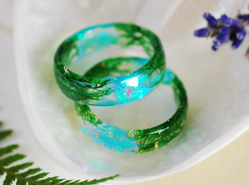 two resin ring with moss and light effect