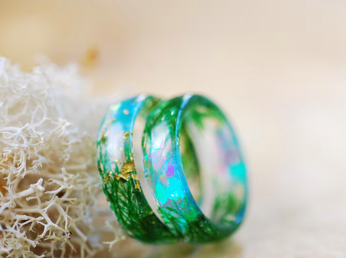 green moss resin rings 