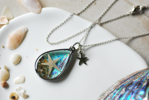 Ocean Teardrop Necklace with Real Starfish, Blue Summer Pendant for Women - Image 4