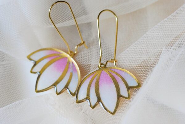 Lotusblüten-Ohrhänger, goldschimmernder Yoga-Schmuck - Bild 7