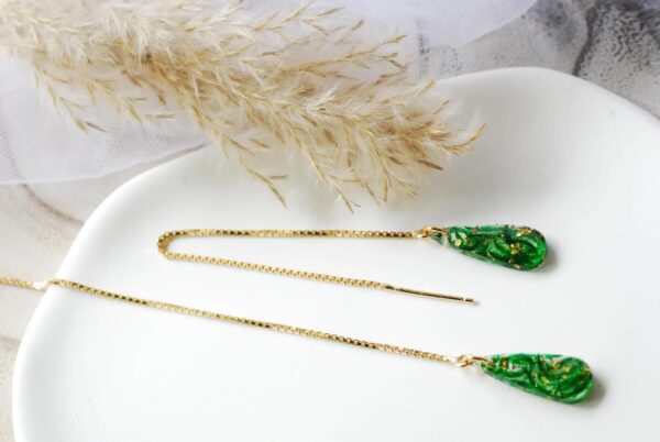 nature earrings with green moss