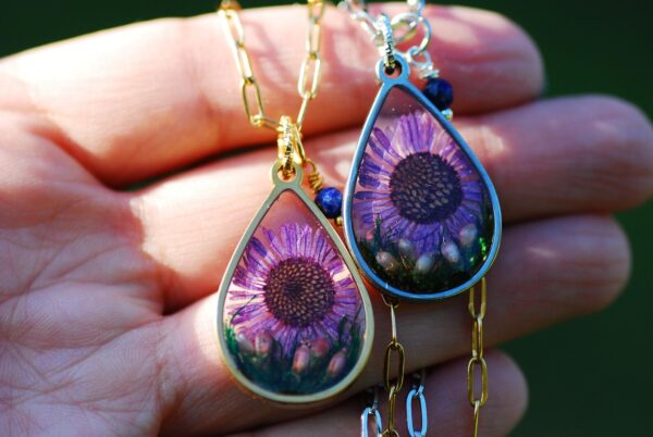 Collier fleur d&#39;aster violet, pendentif fleur de naissance de septembre - Image 6