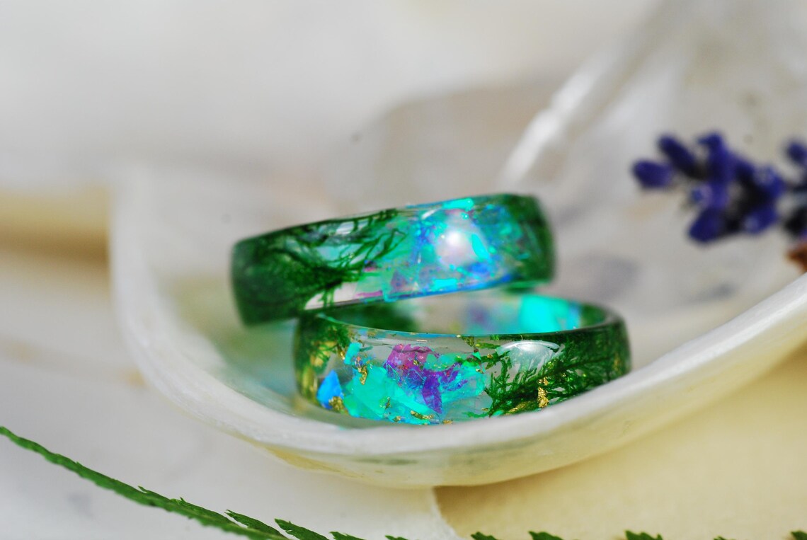 shimmering green aurora rings