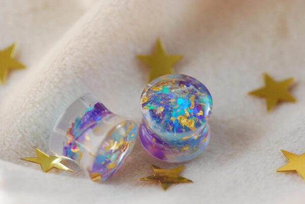 Iridescent Purple Ear Plugs, Fairy Holographic Resin Gauges - Image 2