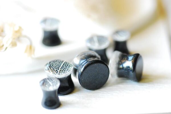Real Skeleton Leaf Ear Plugs, Black Resin Double Flare Gauges - Image 2