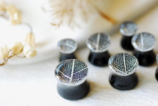 Real Skeleton Leaf Ear Plugs, Black Resin Double Flare Gauges - Image 4