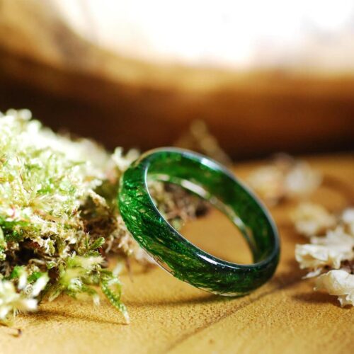 pure Green moss ring solo