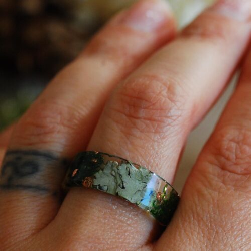feng shui jewelry ring on finger