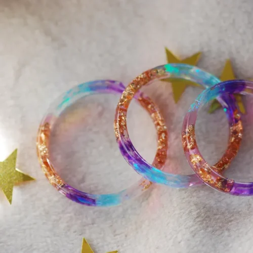 beautiful resin rainbow rings