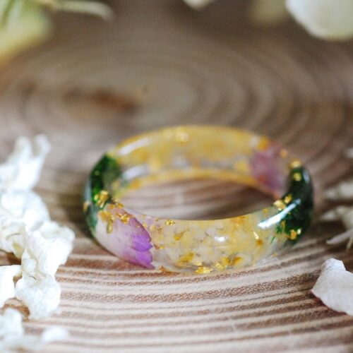 chrysanthemum ring ideal gift for november born