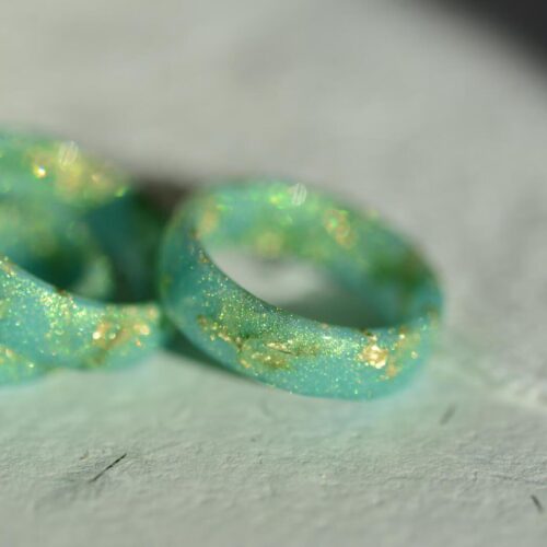 Green resin ring – artisan design